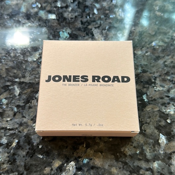 Jones Road Other - Jones Road Bronzer - Never Opened - Light Tan